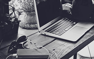 平台整体评测中宝盈下载的表现详解