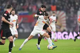 热刺在对阵莱比锡的比赛中惜败,止步十六强的简单介绍 热刺在对阵莱比锡的比赛中惜败,止步十六强的简单介绍